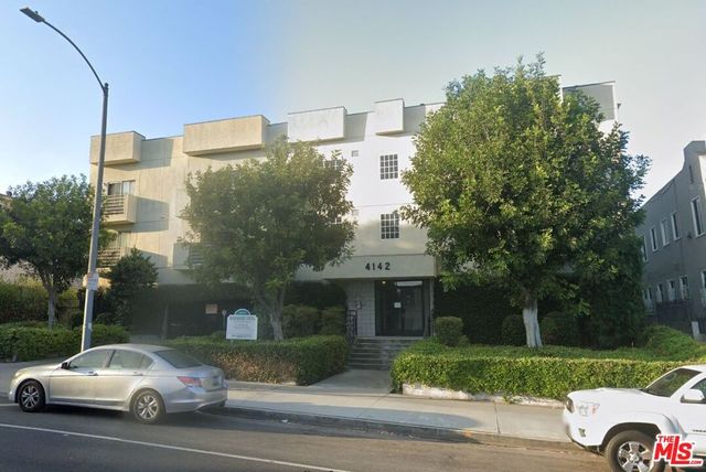 4142 Rosewood Ave  #104, Los Angeles, CA 90004