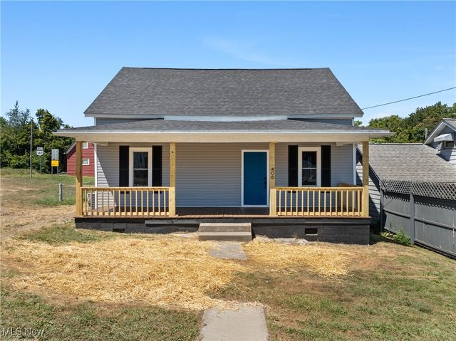 406 S  Chestnut St, Barnesville, OH 43713