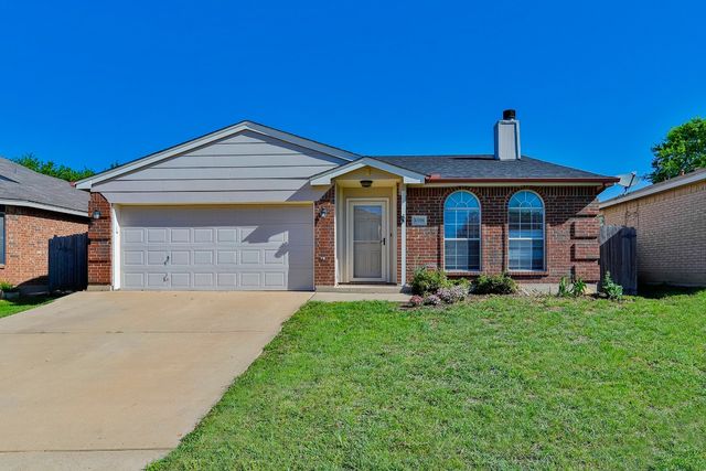 10358 Ector Dr, Fort Worth, TX 76108