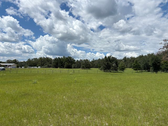 13913 120th St, Live Oak, FL 32060