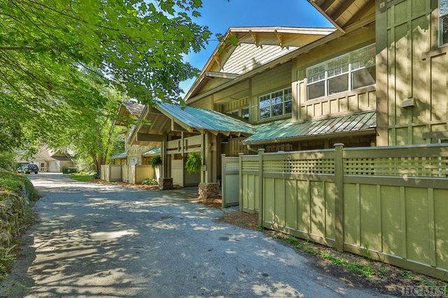 Highlands Nc Realty