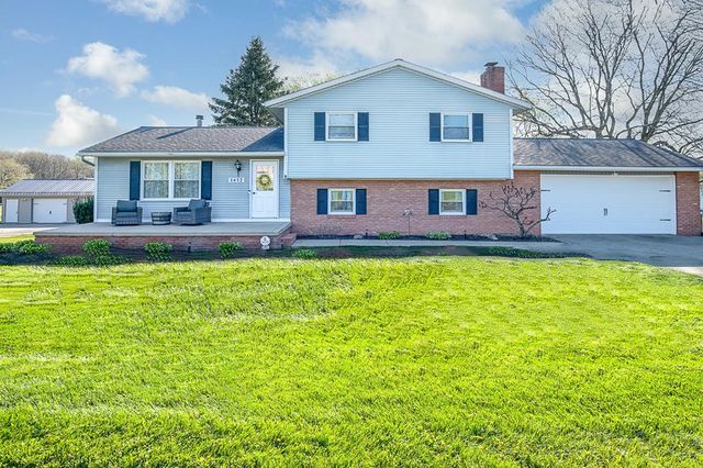 1452 Troy Dr, Mansfield, OH 44905
