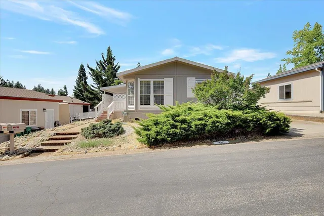 14821 Hidden Rock Dr #282, Grass Valley, CA 95949