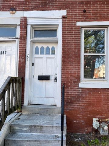 707 Swede St, Norristown, PA 19401