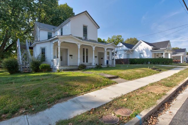 112 Clay St, Mount Sterling, KY 40353