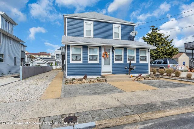 58 Farragut Ave, Seaside Park, NJ 08752