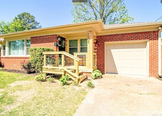 1005 Chestnut St, Jonesboro, AR 72401