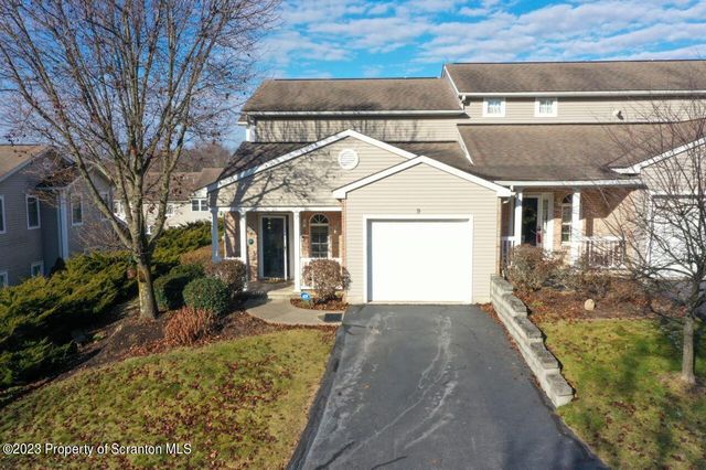 9 Waterford Rd, South Abington Township, PA 18411