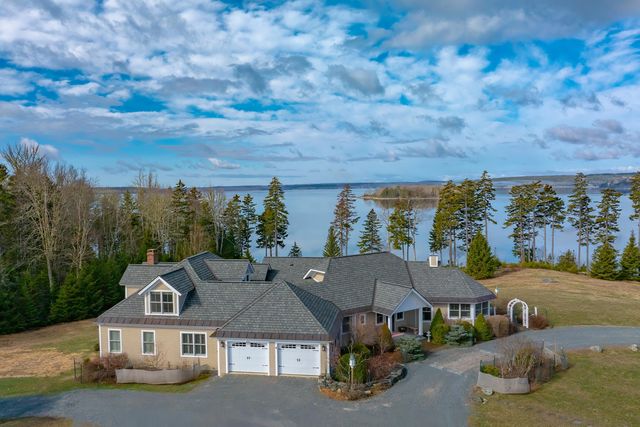 98 Birdsong Lane, Surry, ME 04684