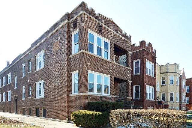 4101 W  Barry Ave  #2, Chicago, IL 60641