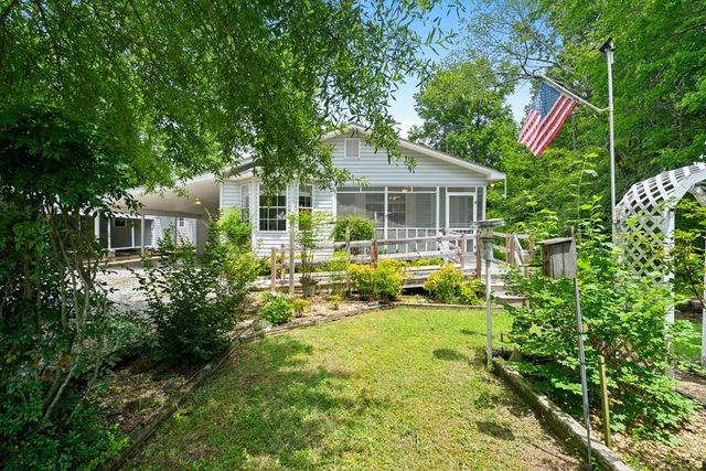 164 Stoops Way, Rocky Face, GA 30740