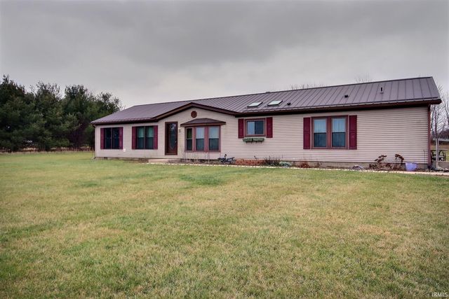 1933 W  Division Rd, Huntington, IN 46750