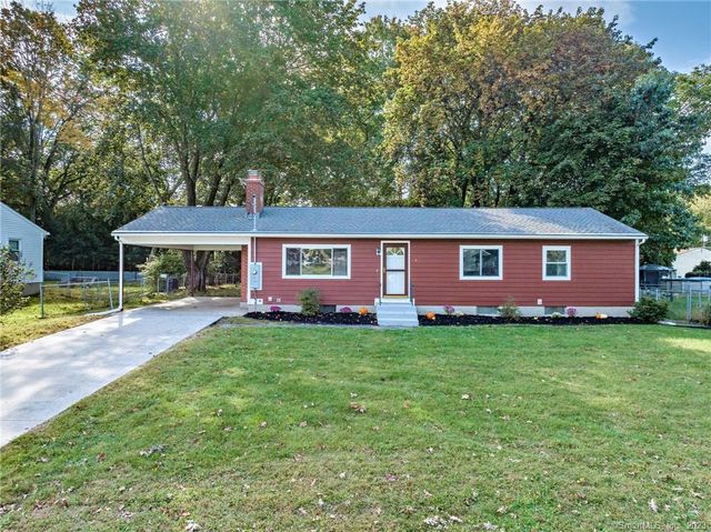 4 Pine Grove Ave, Enfield, CT 06082