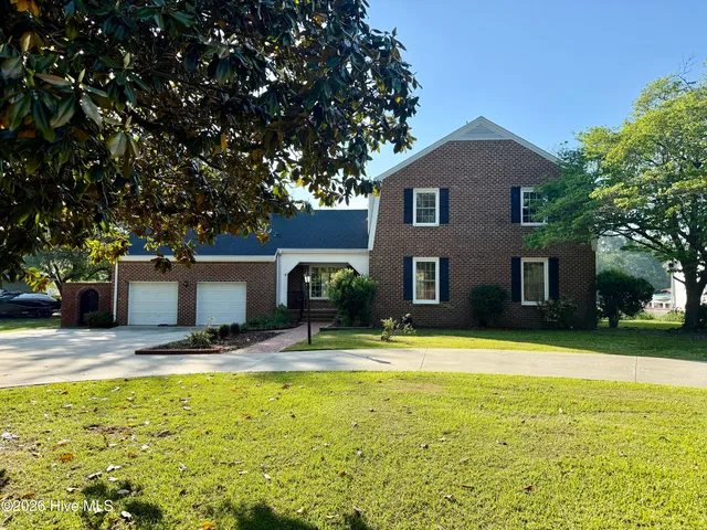 236 Shoreline Drive, New Bern, NC 28562
