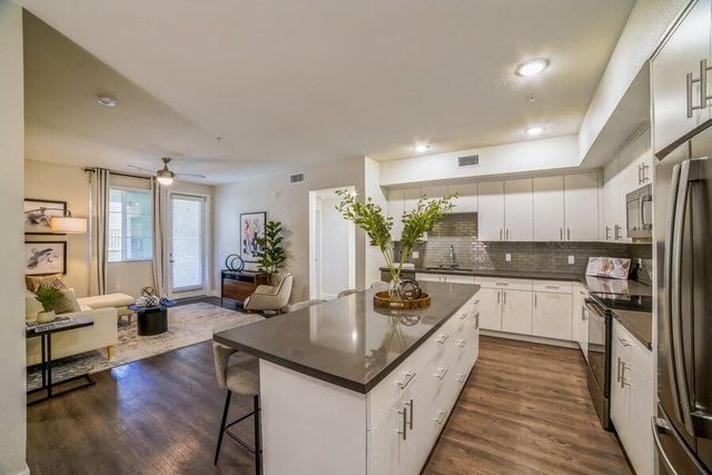 6770 Pats Ranch Rd #22308, Mira Loma, CA 91752
