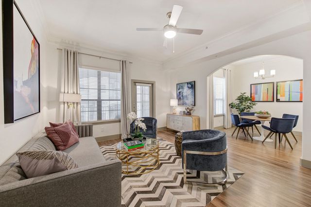 2610 Allen St #5609, Dallas, TX 75204