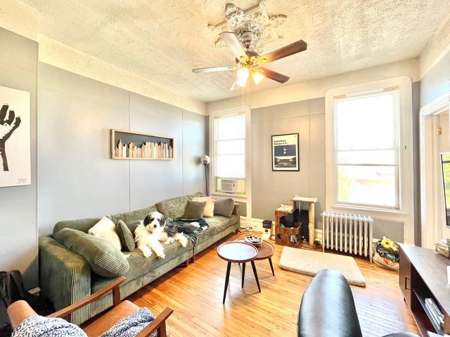1359 W  Chicago Ave #C2, Chicago, IL 60642