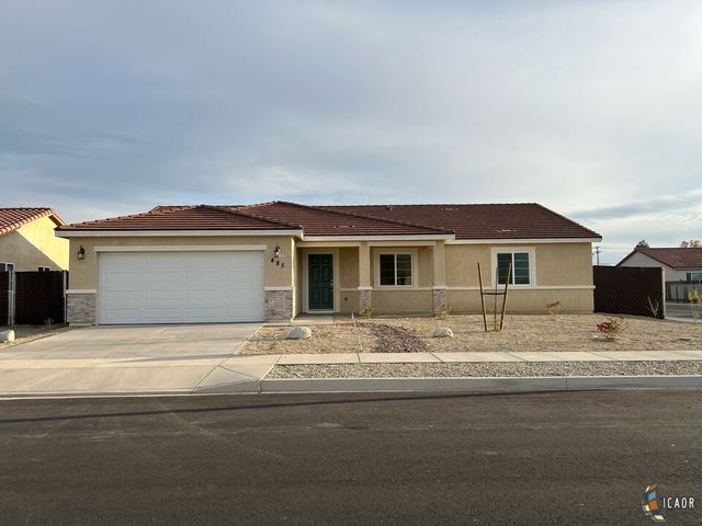 485 Pinto Ct, Imperial, CA 92251