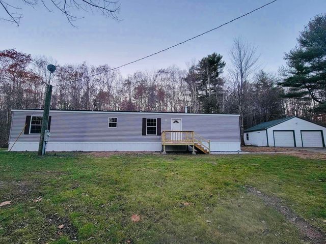 926 Cobbossee Road, Monmouth, ME 04259