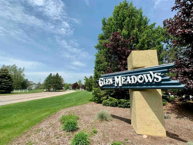 Glen Meadows Drive Attached #SEE, Gaylord, MI 49735