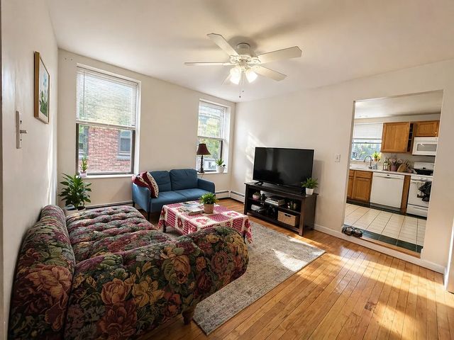 2036 Mass Ave #1, Cambridge, MA 02140
