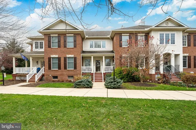 473 Fairmont Dr #238, Chester Springs, PA 19425