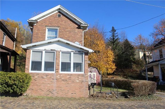 405 Parkway St, Freedom, PA 15042