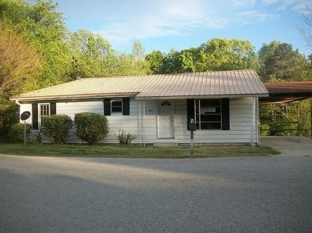 Address Not Disclosed, Flowery Branch, GA 30542