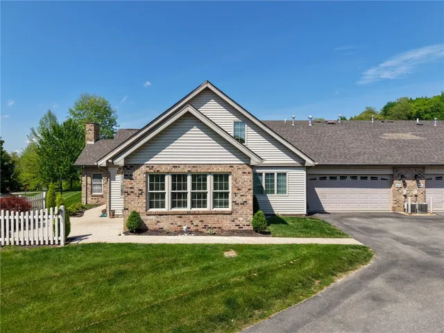 4678 Vitullo Dr, Allison Park, PA 15101