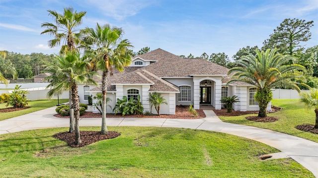 27503 Elkwood Cir, Wesley Chapel, FL 33544