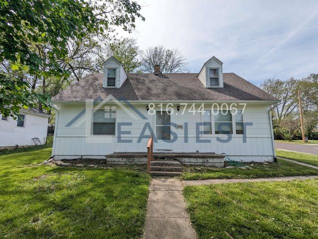 2900 S  Vermont Ave, Independence, MO 64052