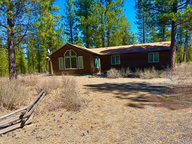 15725 S  Century Dr, Bend, OR 97707