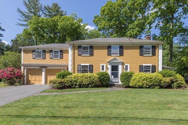 51 Radcliffe Rd, Wellesley, MA 02482
