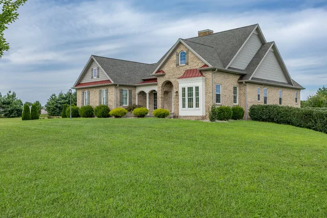 191 Morgeson Ln, Lebanon, KY 40033