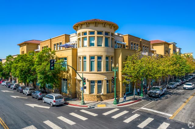 3411 E  12th St #B301, Oakland, CA 94601