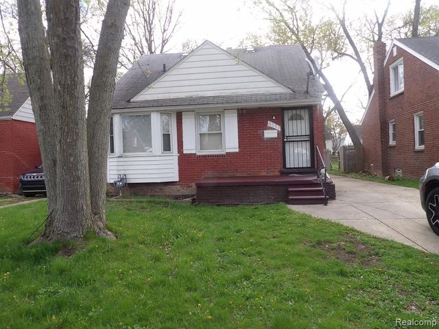 9990 Warwick St, Detroit, MI 48228