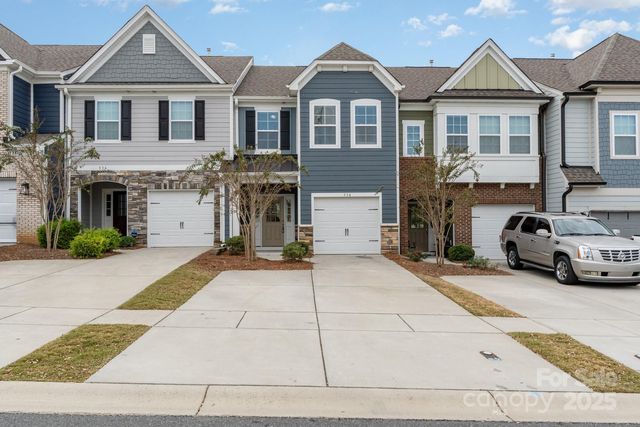 334 Embers Ln, Clover, SC 29710