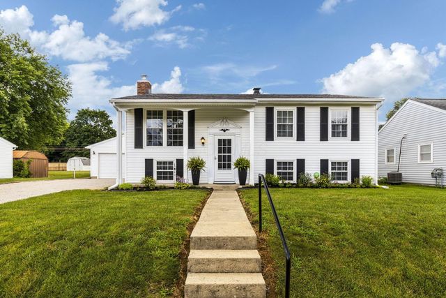 347 Meadow Dr, Circleville, OH 43113