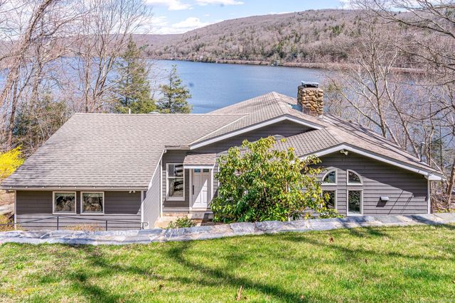 30 Tinker Hill Rd, New Preston Marble Dale, CT 06777