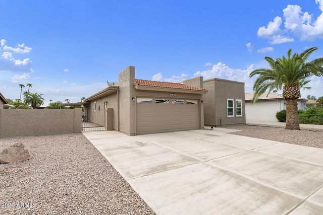 25843 S NEW TOWN Drive, Sun Lakes, AZ 85248