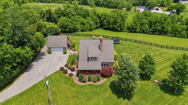 445 Charles White Rd, Richmond, KY 40475