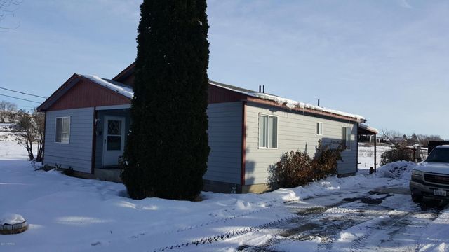 605 S  96th Ave, Yakima, WA 98908