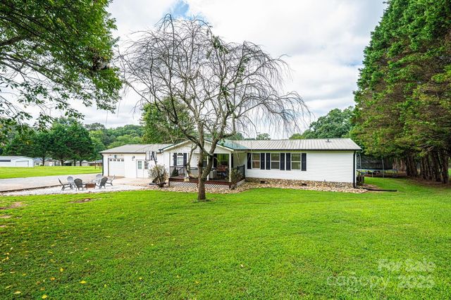 2069 Seagletown Rd, Vale, NC 28168