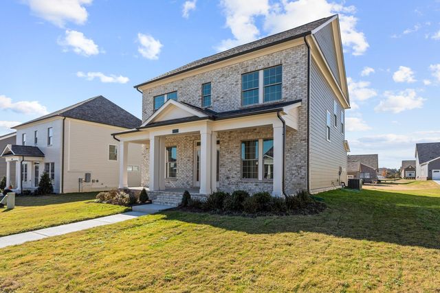 797 Ravensdowne Dr, Nolensville, TN 37135