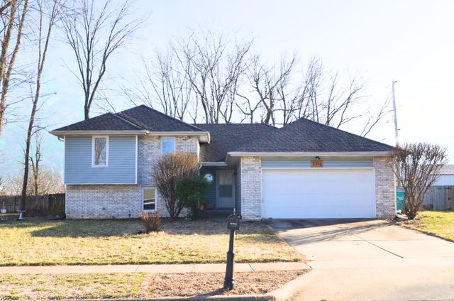 3398 West Countryside Drive, Springfield, MO 65807