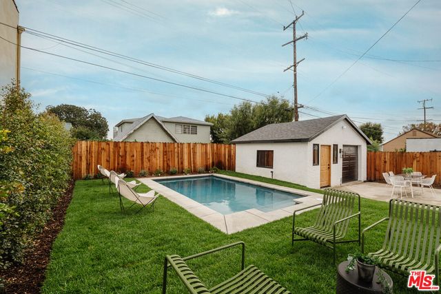5708 Deane Ave, Los Angeles, CA 90043