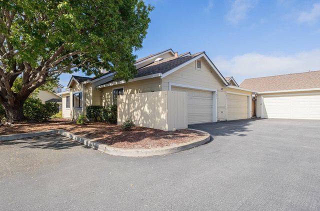 1051 Olympic Ln, Seaside, CA 93955