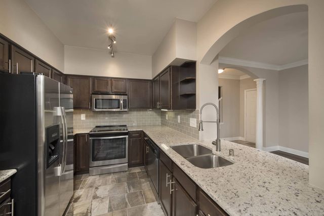 3377 Blackburn St #1313, Dallas, TX 75204