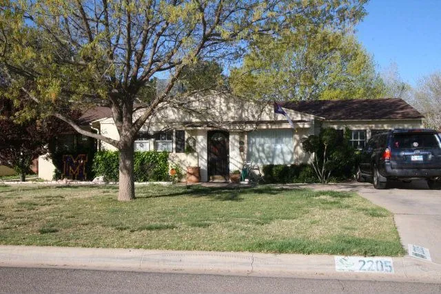 2205 Culver Dr, Midland, TX 79705