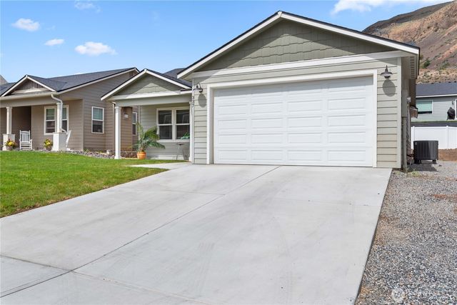 337 Hammond Lane, Rock Island, WA 98850